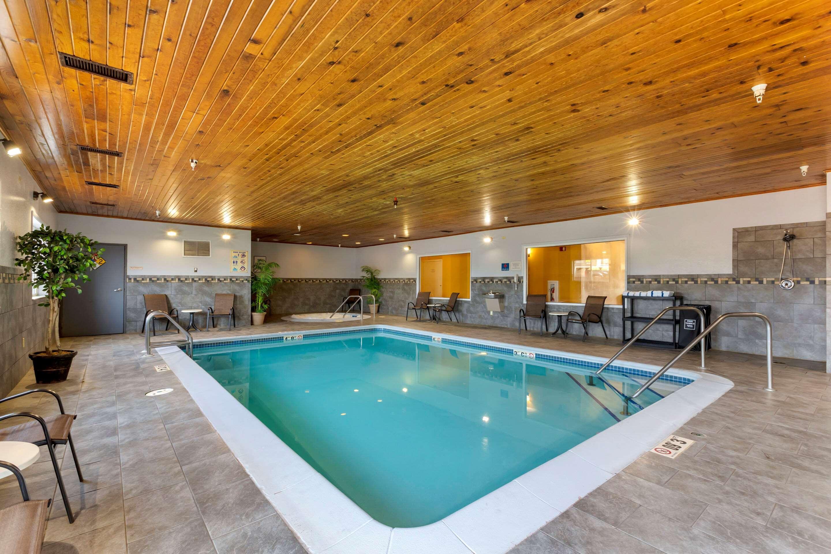 Quality Inn & Suites Keokuk North Eksteriør bilde